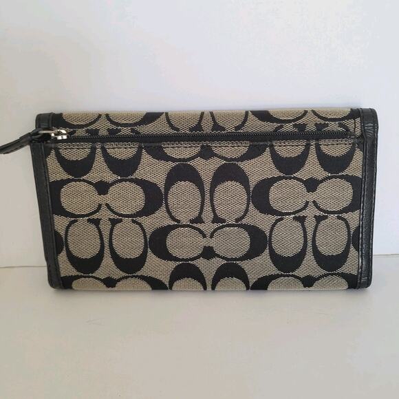 Coach Buckle Signature Clutch Wallet Large Logo Canvas Leather Black Trifold - Picture 2 of 12